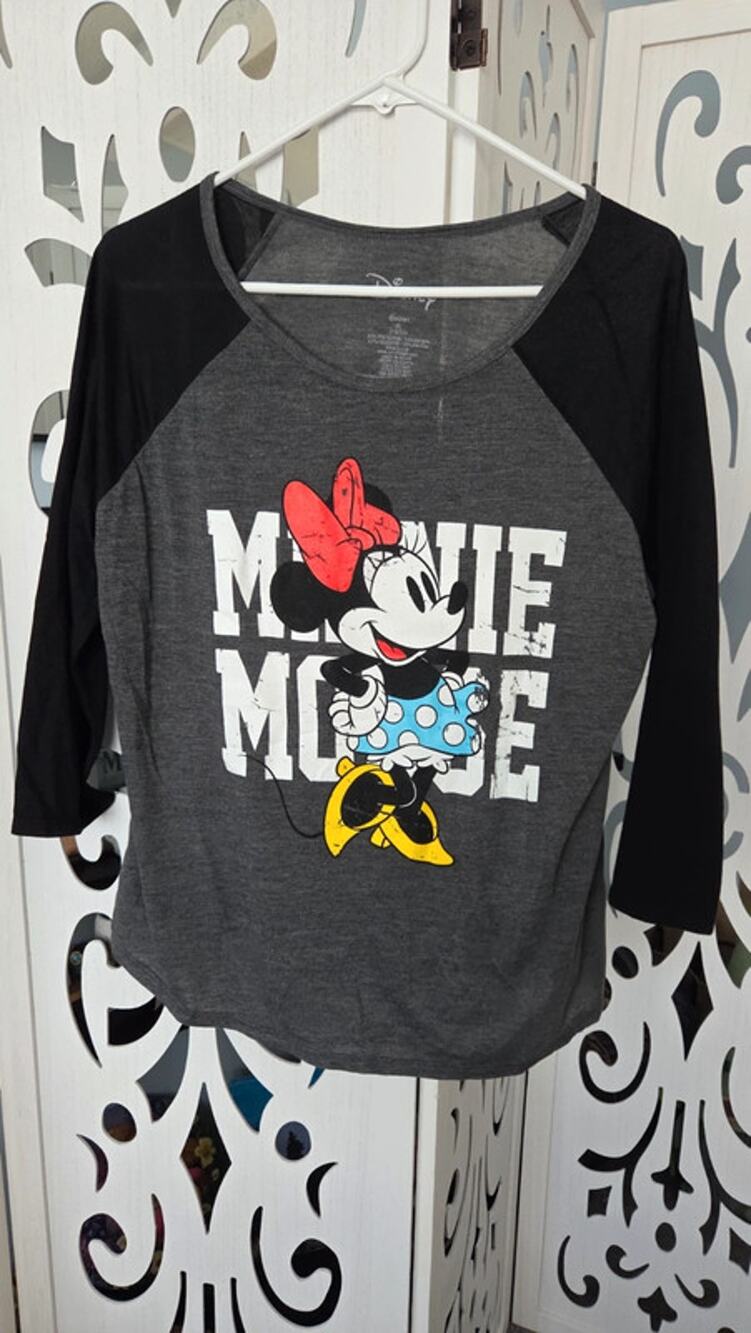 Disney Minnie Mouse Graphic Tee XL Gray Raglan Shirt Women Youth l NWOT